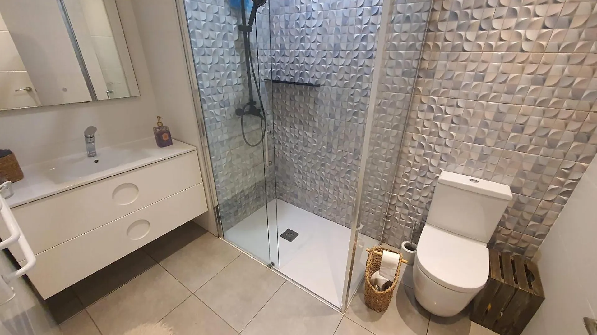 Ef7 Beds & Family Apartment Tarragona Spain